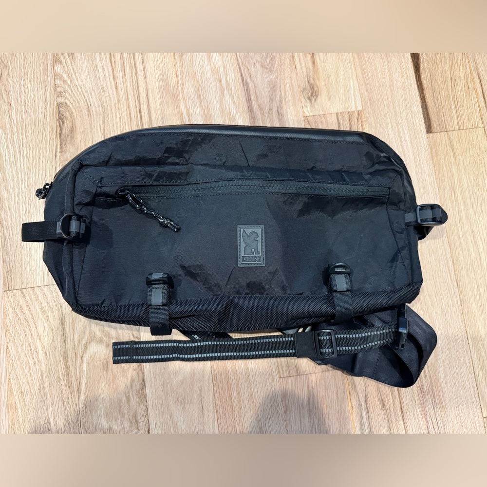 Chrome Industries Kadet Sling Bag BLKCHRM 9L